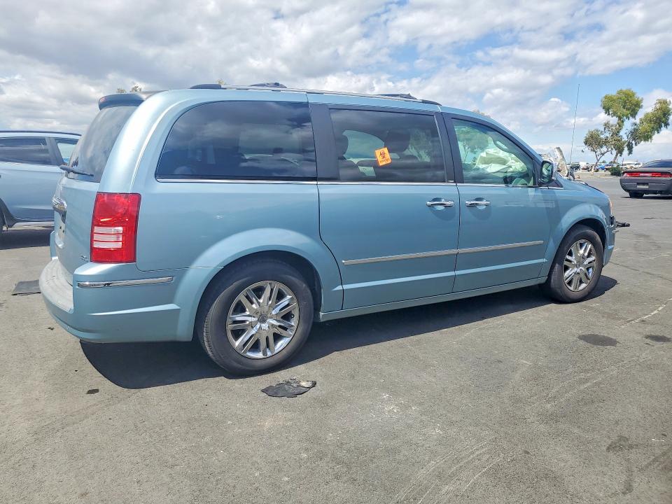 Продажа на аукционе авто 2008 Chrysler Town & Country, vin: 2A8HR64X08R822939, номер лота: 55062926