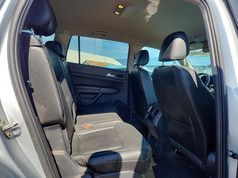 52346946 :رقم المزاد ، 1V2KR2CA0JC505002 vin ، 2018 Volkswagen Atlas مزاد بيع