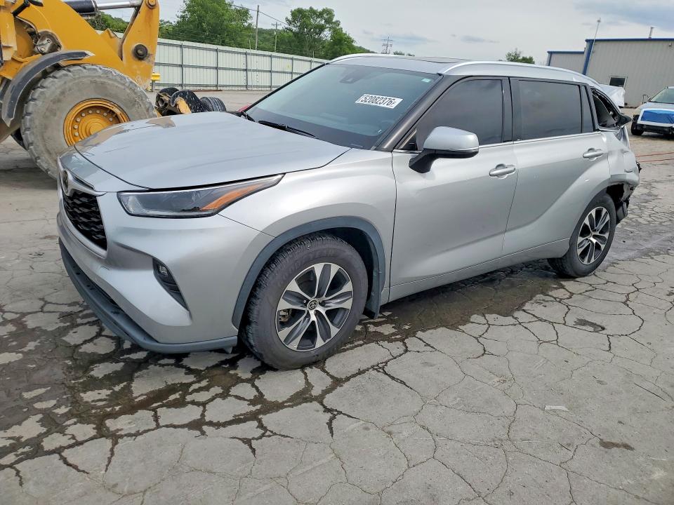2021 Toyota Highlander მანქანა იყიდება აუქციონზე, vin: 5TDHZRAH0MS089721, აუქციონის ნომერი: 52082376
