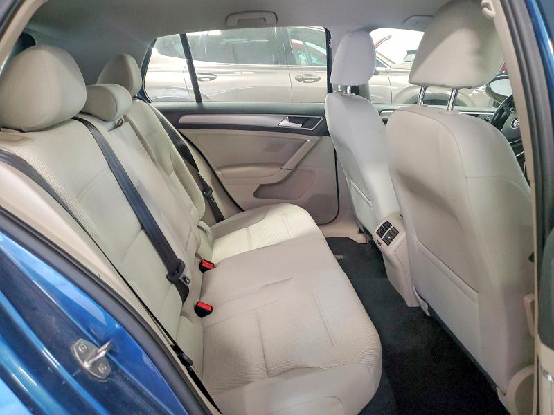 2017 Volkswagen Golf მანქანა იყიდება აუქციონზე, vin: 3VW117AU7HM067275, აუქციონის ნომერი: 52544476