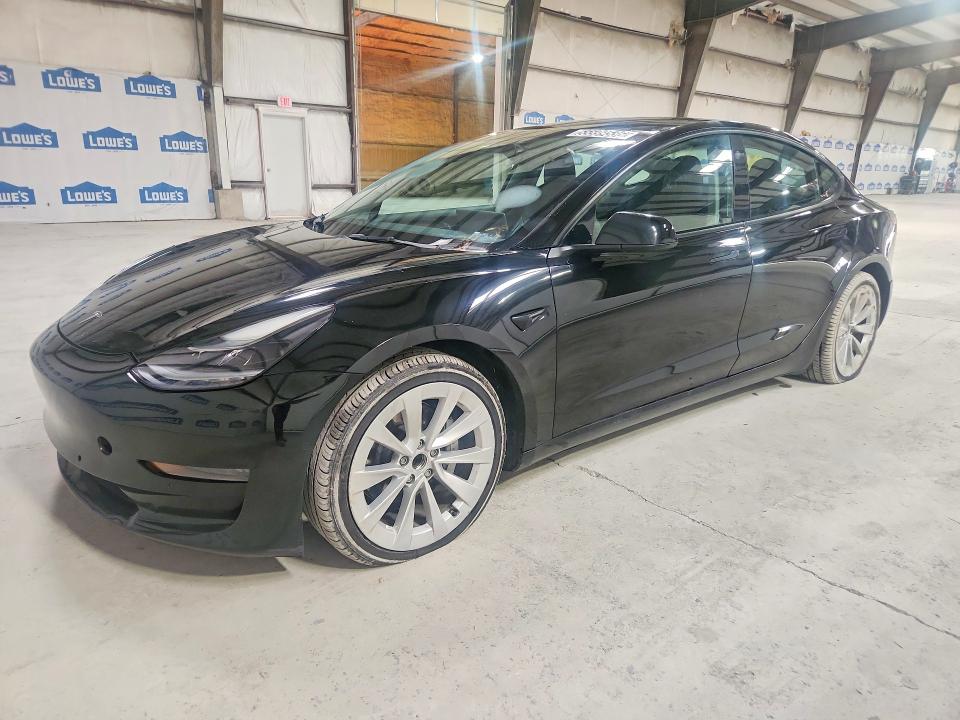 55599536 :رقم المزاد ، 5YJ3E1EA4NF372035 vin ، 2022 Tesla Model 3 مزاد بيع