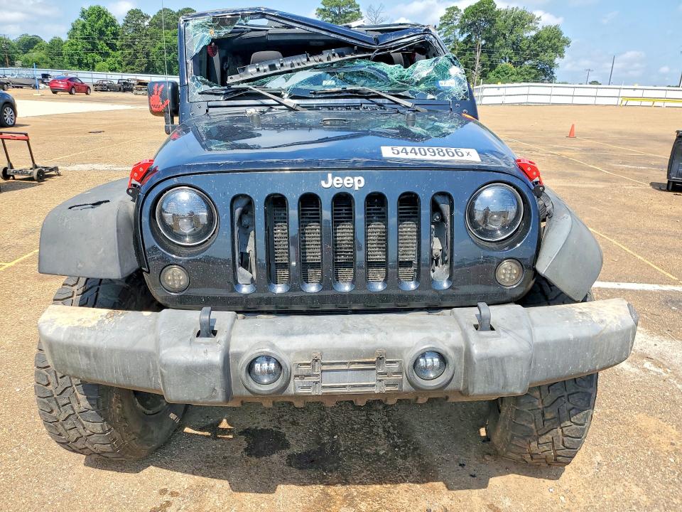 54409866 :رقم المزاد ، 1C4BJWDG0FL511201 vin ، 2015 Jeep Wrangler Unlimited مزاد بيع