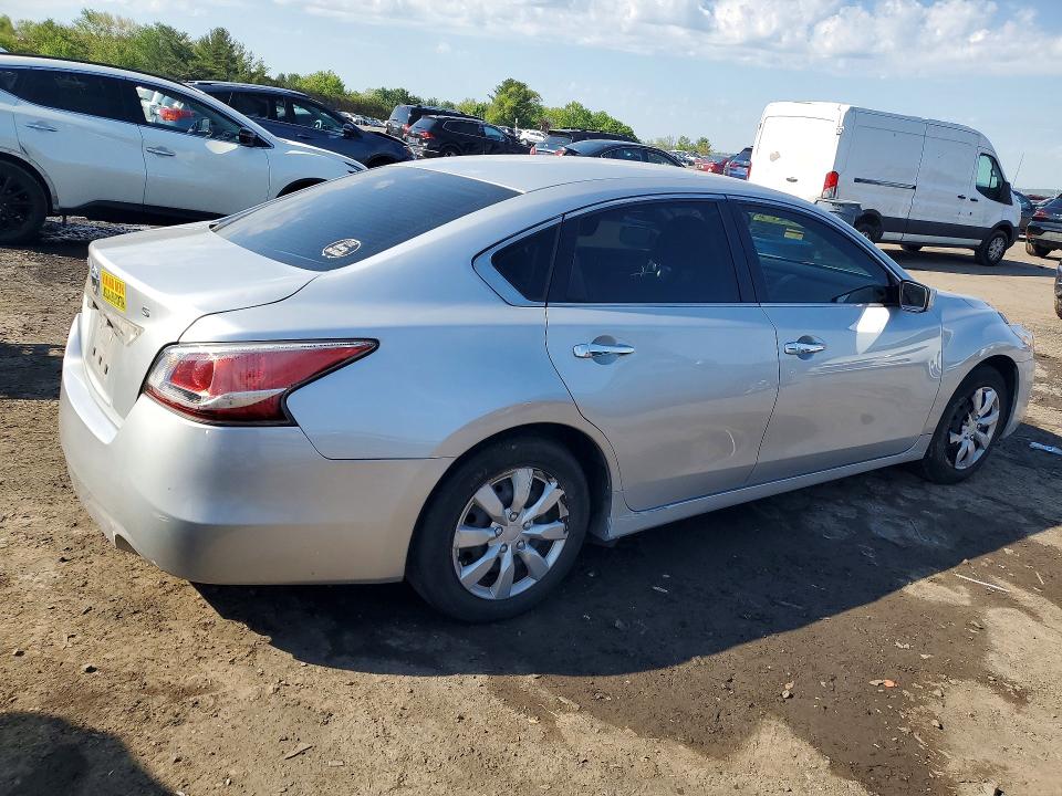 Продаж на аукціоні авто 2015 Nissan Altima, vin: 1N4AL3AP6FC186164, номер лоту: 52244516