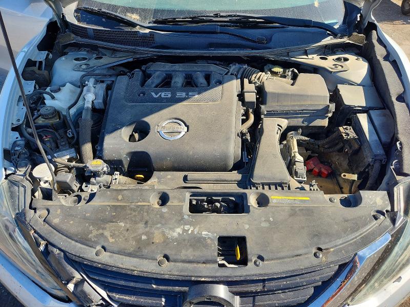 2017 Nissan Altima მანქანა იყიდება აუქციონზე, vin: 1N4BL3AP8HC229443, აუქციონის ნომერი: 52185386