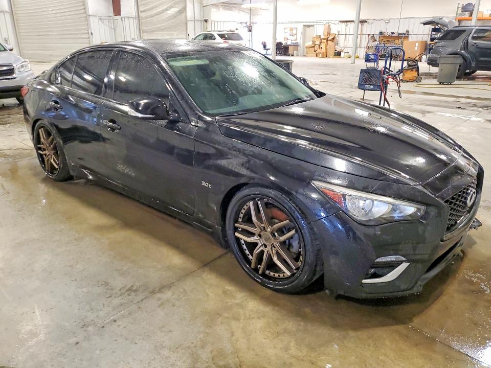 52749696 :رقم المزاد ، JN1EV7AR0JM434073 vin ، 2018 Infiniti Q50 مزاد بيع