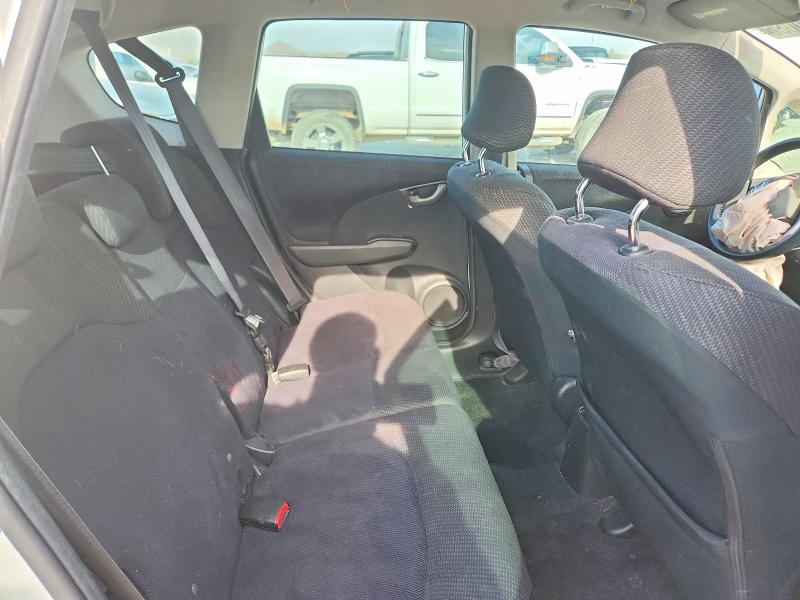 53450086 :رقم المزاد ، JHMGE8H51DC037575 vin ، 2013 Honda Fit مزاد بيع