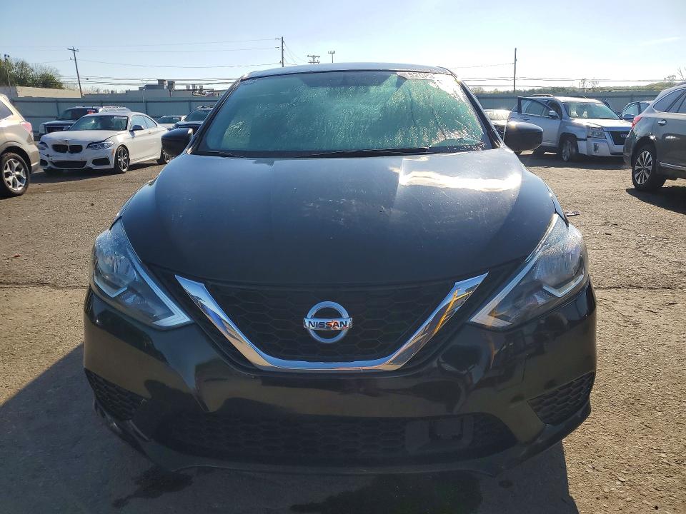 2019 Nissan Sentra მანქანა იყიდება აუქციონზე, vin: 3N1AB7AP5KY439435, აუქციონის ნომერი: 52084336