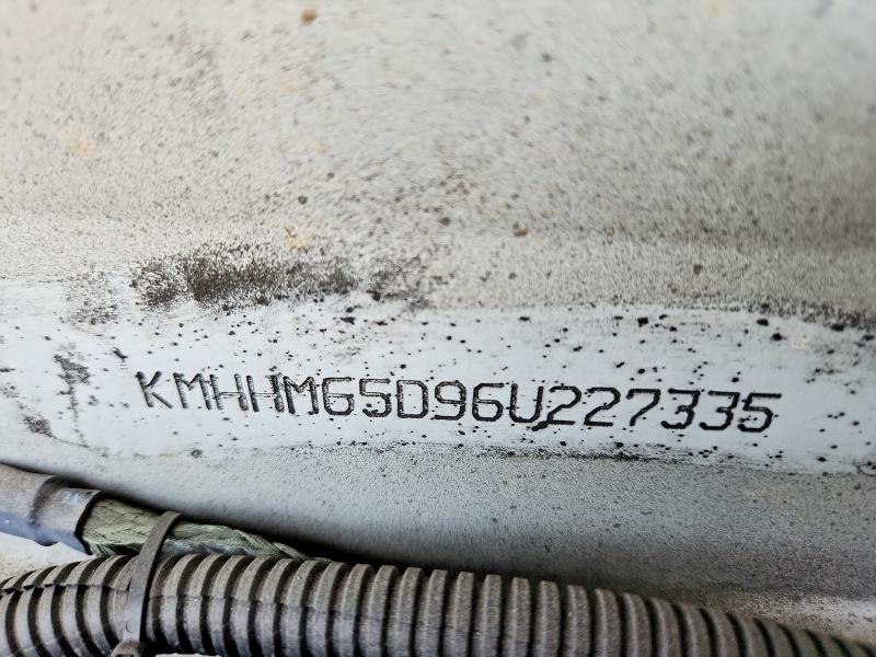 52696856 :رقم المزاد ، KMHHM65D96U227335 vin ، 2006 Hyundai Tiburon مزاد بيع