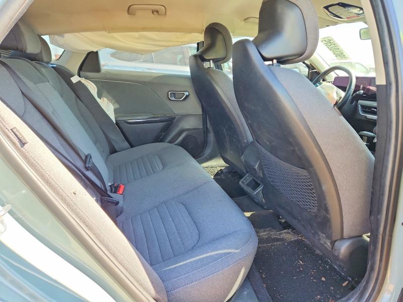 2025 Kia K4 მანქანა იყიდება აუქციონზე, vin: 3KPFU4DE9SE031012, აუქციონის ნომერი: 54270136