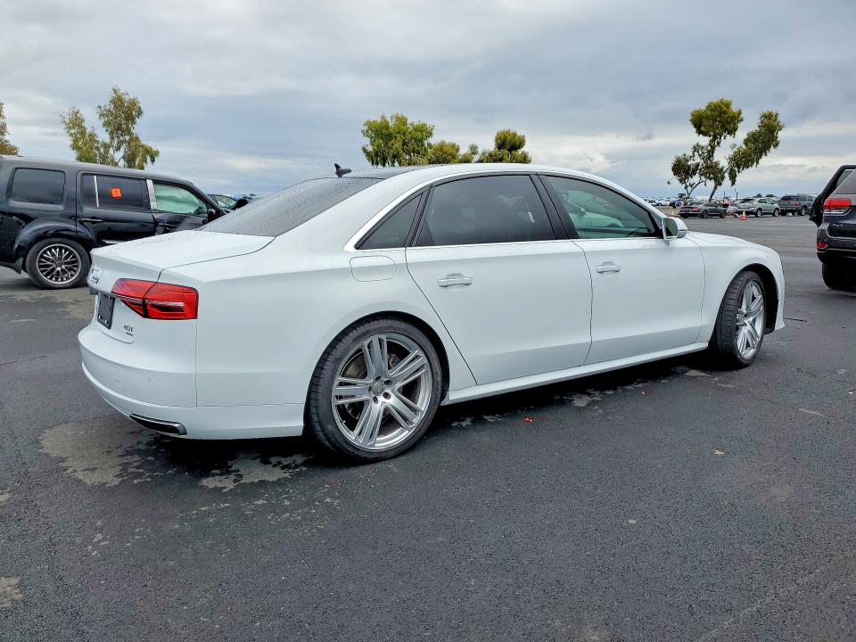 2016 Audi A8 მანქანა იყიდება აუქციონზე, vin: WAU43AFD9GN011940, აუქციონის ნომერი: 52501076