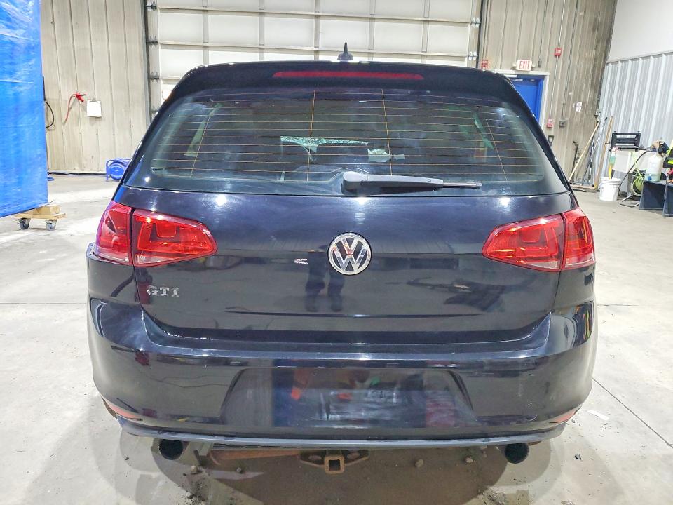 51822786 :رقم المزاد ، 3VW4T7AUXFM095768 vin ، 2015 Volkswagen Gti مزاد بيع