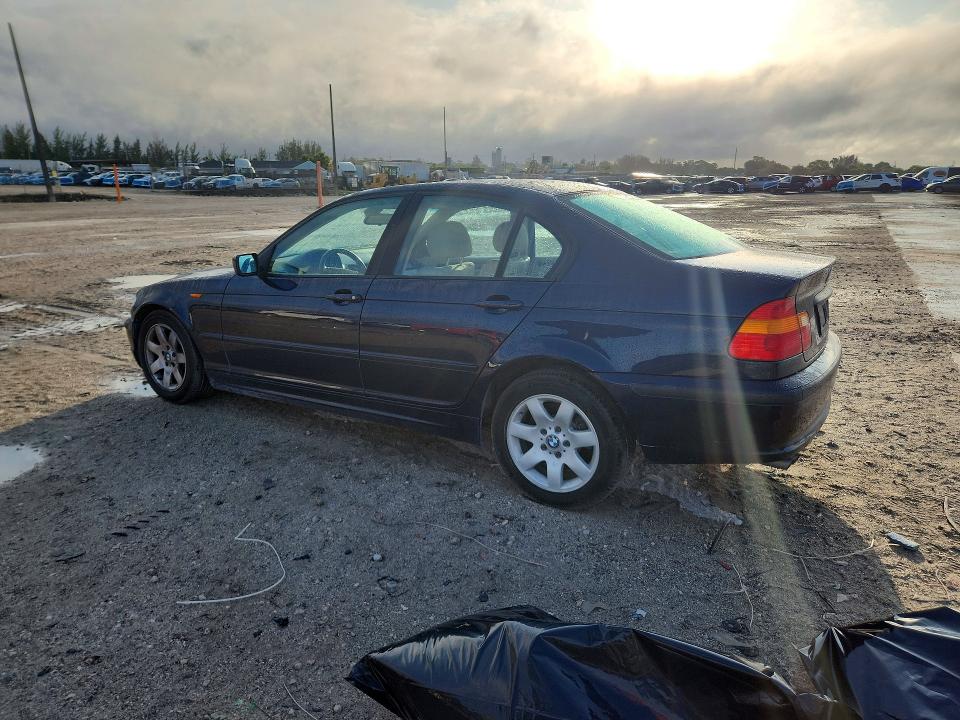 Продажа на аукционе авто 2003 Bmw 325, vin: WBAET37483NJ33360, номер лота: 52306526