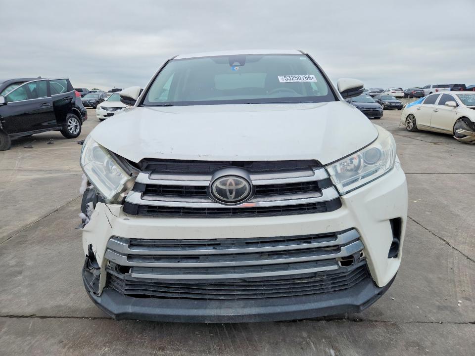2018 Toyota Highlander მანქანა იყიდება აუქციონზე, vin: 5TDZZRFH3JS239636, აუქციონის ნომერი: 53250766