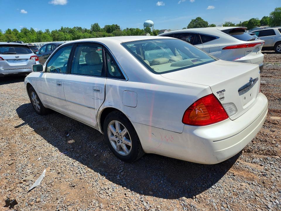 55338946 :رقم المزاد ، 4T1BF28B72U250657 vin ، 2002 Toyota Avalon مزاد بيع