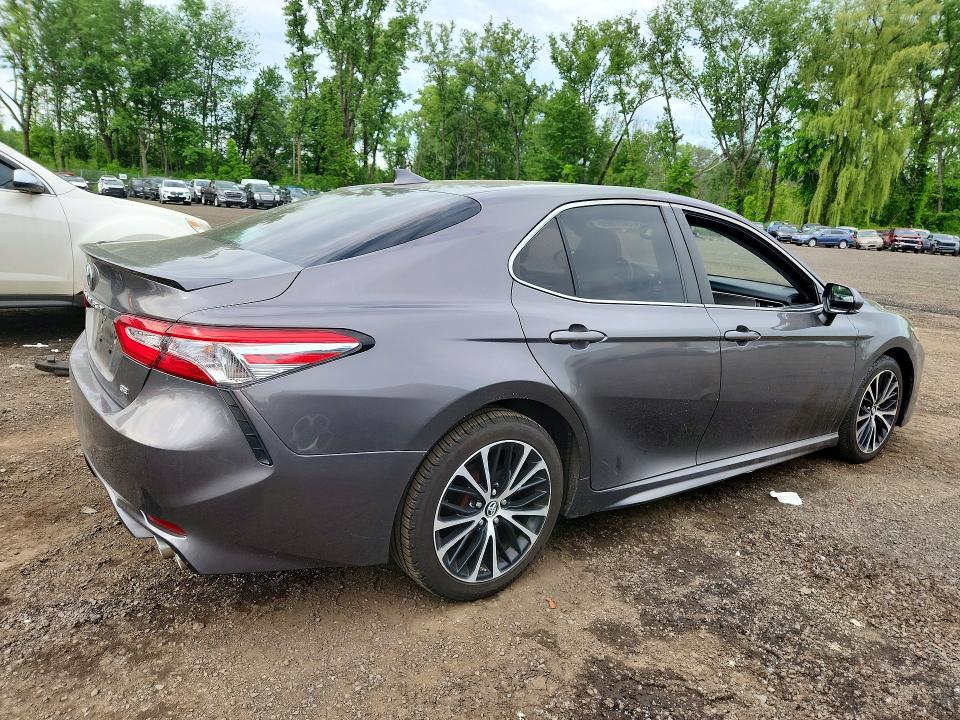 Продажа на аукционе авто 2019 Toyota Camry, vin: 4T1B11HK1KU226413, номер лота: 54878636