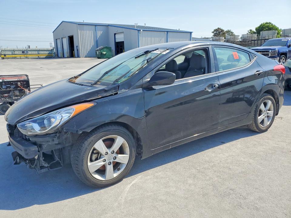 2013 Hyundai Elantra მანქანა იყიდება აუქციონზე, vin: 5NPDH4AE4DH405704, აუქციონის ნომერი: 53759446