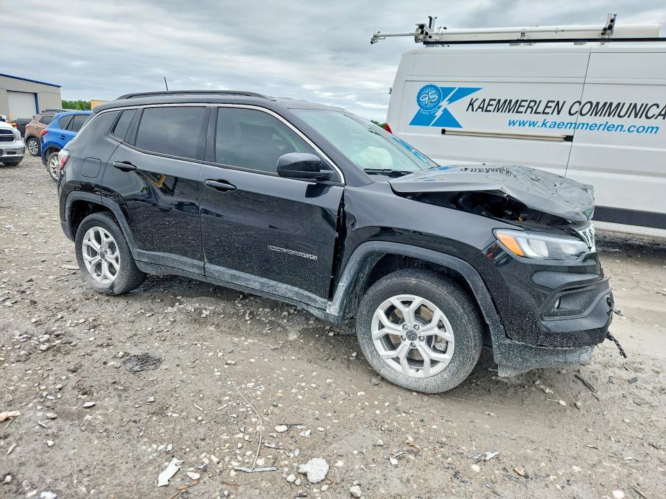Продажа на аукционе авто 2025 Jeep Compass, vin: 3C4NJDBNXST574923, номер лота: 52074616