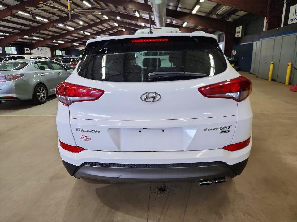 Aukcja sprzedaży 2016 Hyundai Tucson, vin: KM8J3CA21GU052040, numer aukcji: 54667886