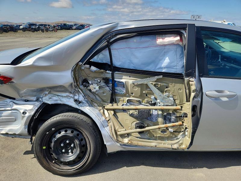2018 Toyota Corolla მანქანა იყიდება აუქციონზე, vin: 2T1BURHE9JC034057, აუქციონის ნომერი: 55456396