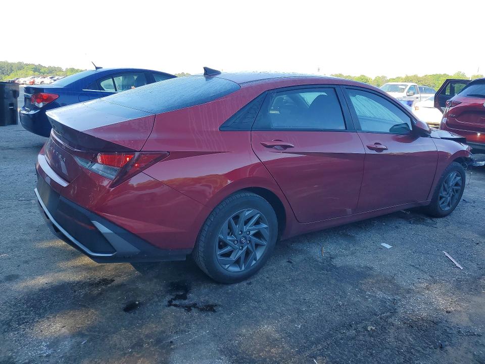 2024 Hyundai Elantra მანქანა იყიდება აუქციონზე, vin: KMHLM4DG8RU706991, აუქციონის ნომერი: 51100436