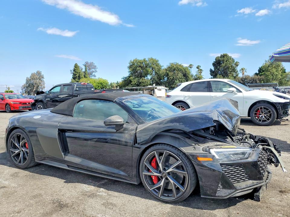 54169366 :رقم المزاد ، WUA4BCFXXL7901912 vin ، 2020 Audi R8 مزاد بيع
