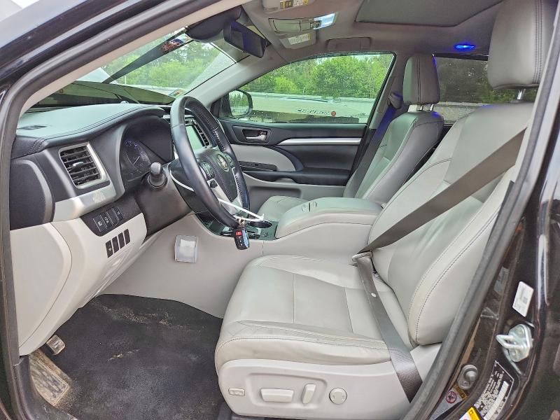 Auction sale of the 2018 Toyota Highlander, vin: 5TDJZRFH9JS887267, lot number: 52890646