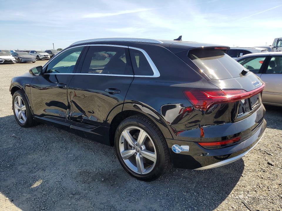 Продаж на аукціоні авто 2019 Audi E-tron, vin: WA1VABGE6KB020531, номер лоту: 53178406