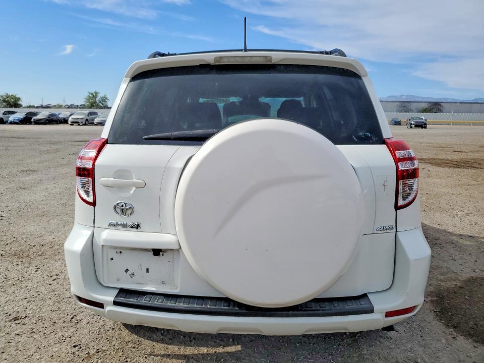 2011 Toyota Rav4 მანქანა იყიდება აუქციონზე, vin: JTMBF4DV2B5044818, აუქციონის ნომერი: 54105906