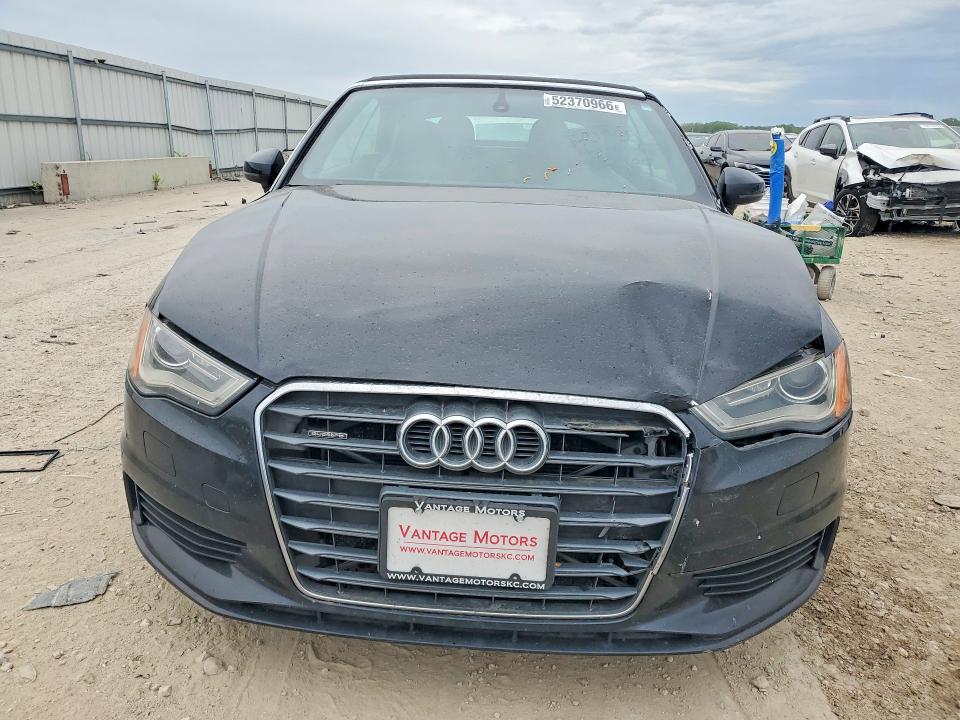 52370966 :رقم المزاد ، WAU7FLFFXF1039589 vin ، 2015 Audi A3 مزاد بيع