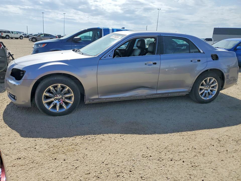 2014 Chrysler 300c მანქანა იყიდება აუქციონზე, vin: 2C3CCAEG5EH264757, აუქციონის ნომერი: 53798206