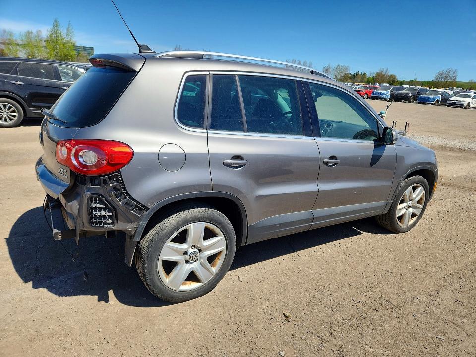 53227126 :رقم المزاد ، WVGBV7AX2AW523397 vin ، 2010 Volkswagen Tiguan مزاد بيع