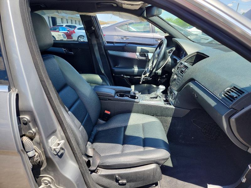 Продажа на аукционе авто 2008 Mercedes-benz C, vin: WDDGF81X28F070170, номер лота: 52849086