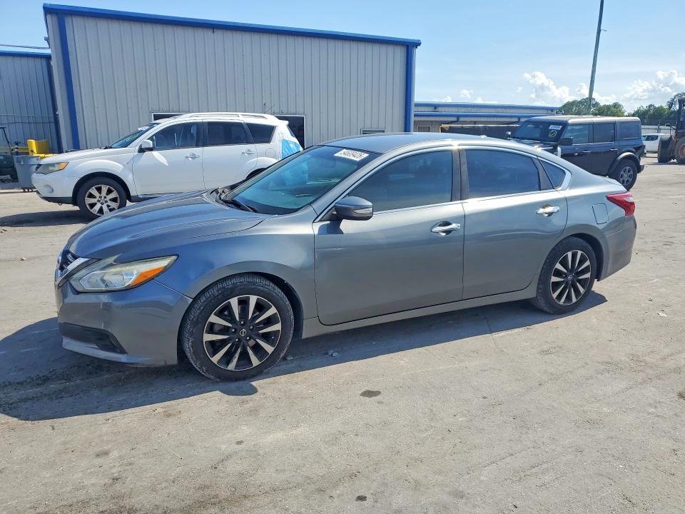 Продажа на аукционе авто 2018 Nissan Altima, vin: 1N4AL3AP1JC171905, номер лота: 54609426