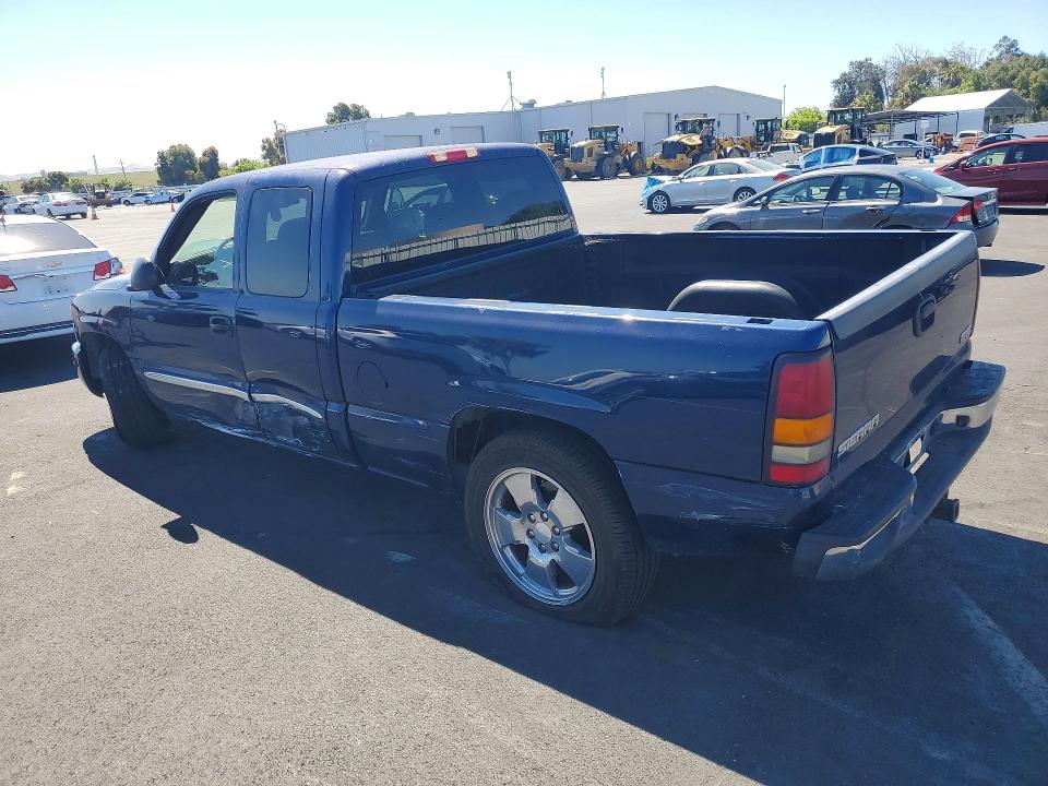Продажа на аукционе авто 2004 Gmc New Sierra, vin: 2GTEC19T341383572, номер лота: 52684016