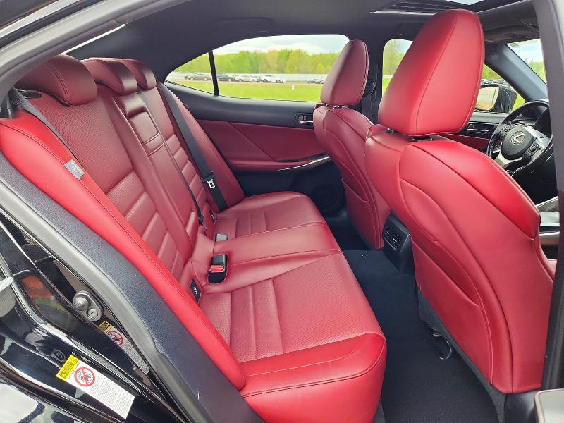 Продажа на аукционе авто 2016 Lexus Is, vin: JTHCE1D26G5012567, номер лота: 51691666