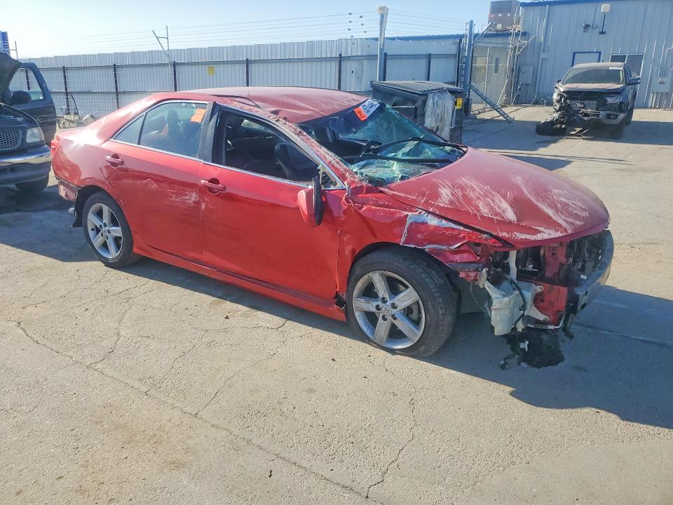 53744466 :رقم المزاد ، 4T1BF1FK7CU619032 vin ، 2012 Toyota Camry مزاد بيع