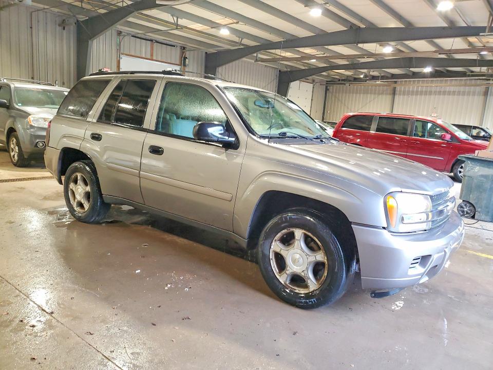 54078236 :رقم المزاد ، 1GNDT13SX82236030 vin ، 2008 Chevrolet Trailblazer مزاد بيع