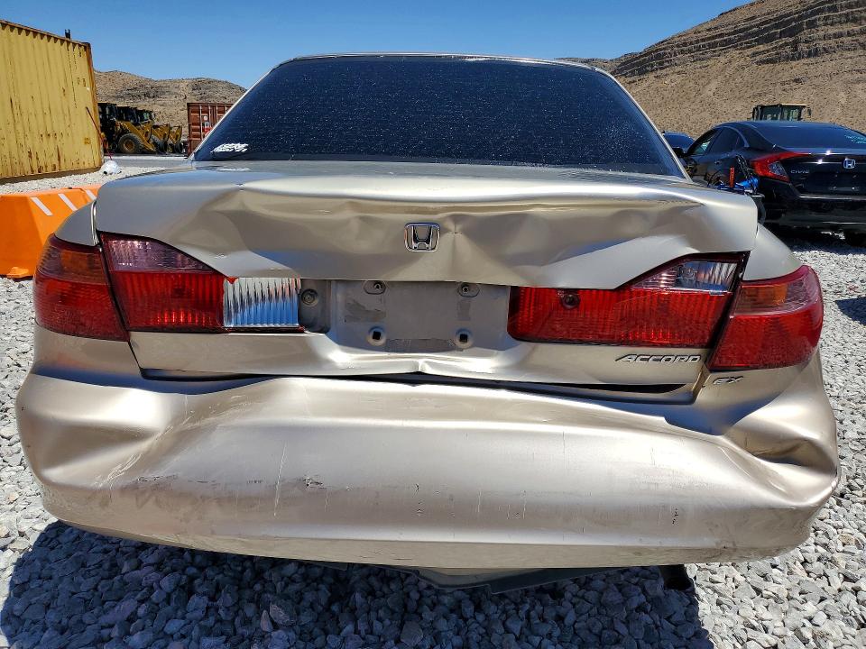 53811876 :رقم المزاد ، JHMCG5663YC038090 vin ، 2000 Honda Accord مزاد بيع