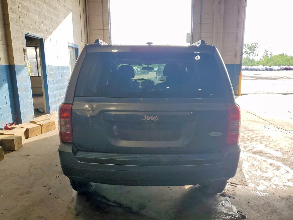 54248546 :رقم المزاد ، 1C4NJPFA7FD171163 vin ، 2015 Jeep Patriot مزاد بيع