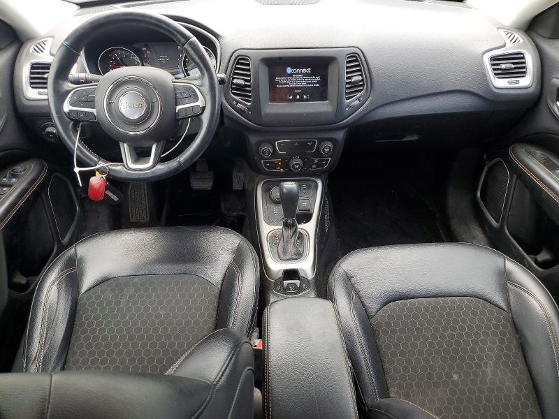 55129466 :رقم المزاد ، 3C4NJDBB1JT103716 vin ، 2018 Jeep Compass مزاد بيع