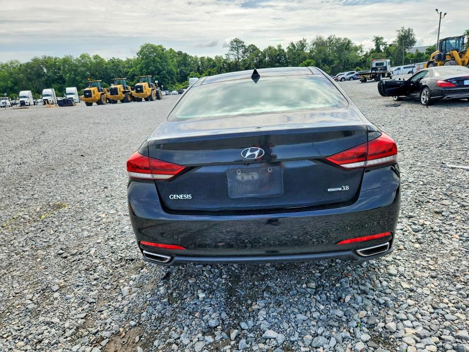 Продаж на аукціоні авто 2015 Hyundai Genesis, vin: KMHGN4JE6FU020381, номер лоту: 55434816
