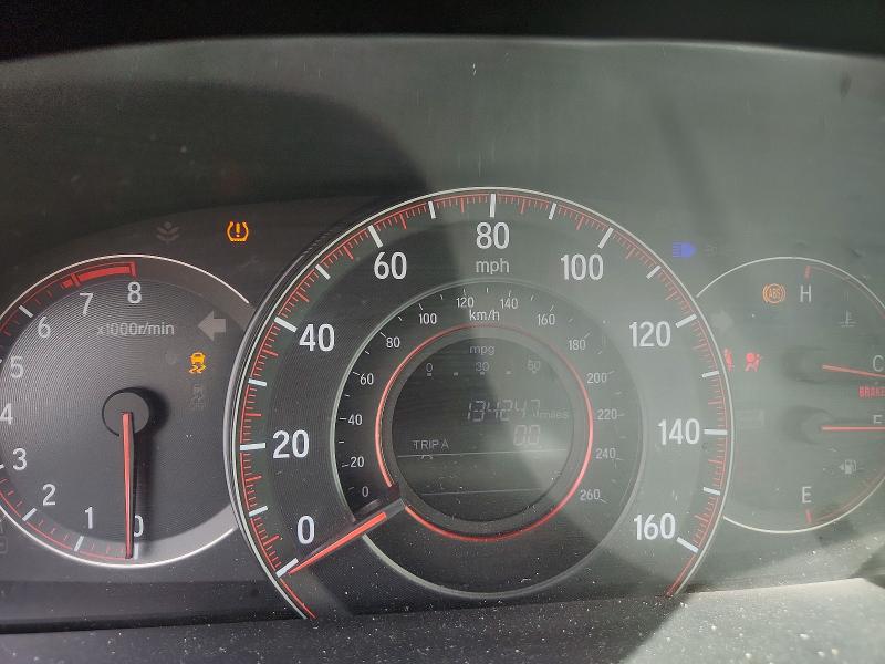 51820076 :رقم المزاد ، 1HGCR2F56HA281505 vin ، 2017 Honda Accord مزاد بيع