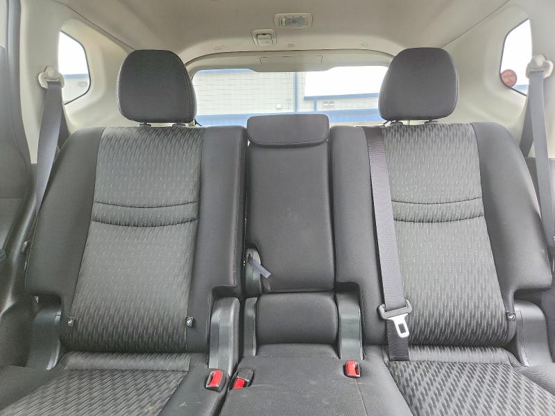 2017 Nissan Rogue მანქანა იყიდება აუქციონზე, vin: JN8AT2MV2HW016243, აუქციონის ნომერი: 54649126