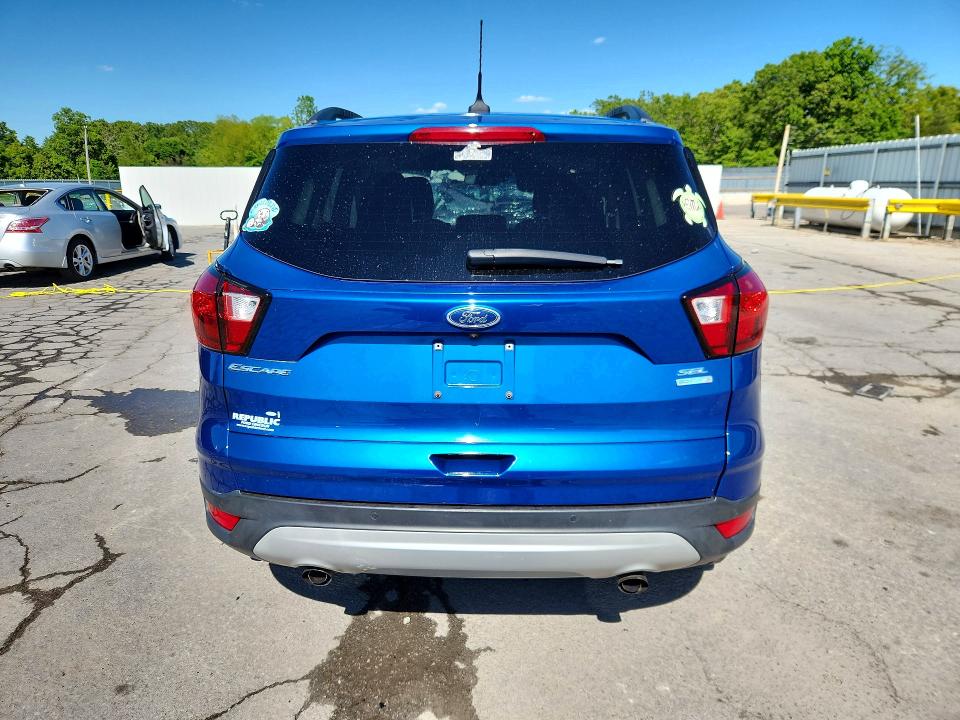Продаж на аукціоні авто 2019 Ford Escape, vin: 1FMCU0HD8KUC32121, номер лоту: 53123006