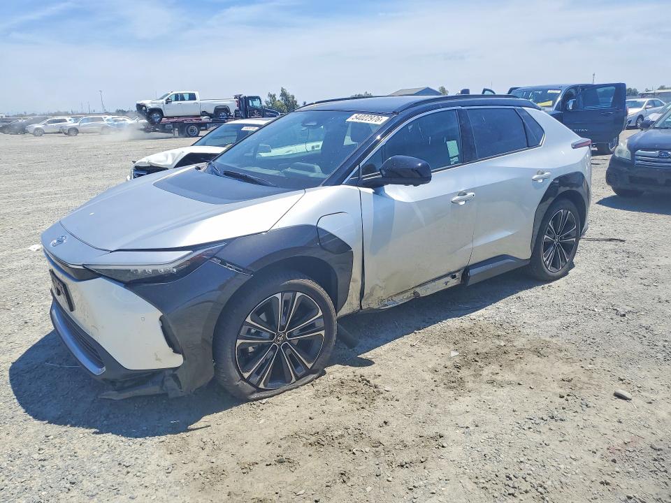 Продажа на аукционе авто 2023 Toyota Bz4x, vin: JTMABACA7PA039102, номер лота: 54022976