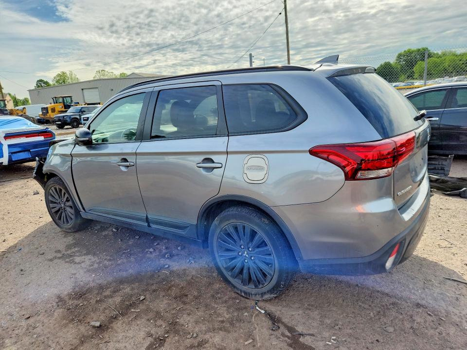 2020 Mitsubishi Outlander მანქანა იყიდება აუქციონზე, vin: JA4AD3A37LZ022655, აუქციონის ნომერი: 53670636