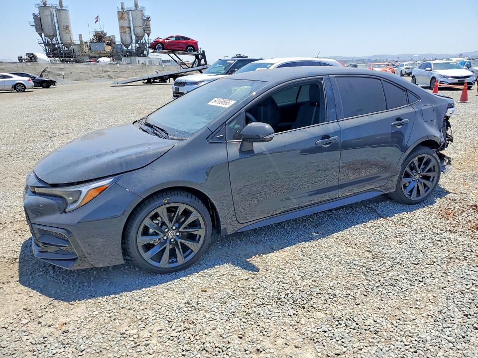 54169666 :رقم المزاد ، JTDBCMFE5T3143796 vin ، 2026 Toyota Corolla Hybrid مزاد بيع