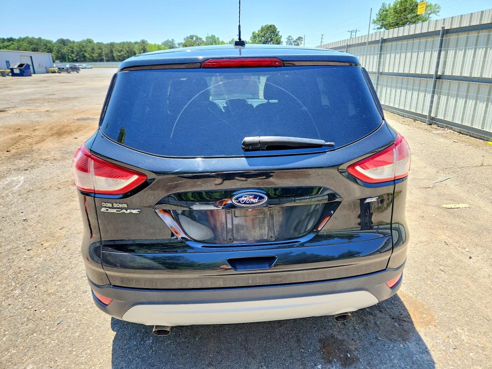 53569946 :رقم المزاد ، 1FMCU0G74FUA87533 vin ، 2015 Ford Escape مزاد بيع