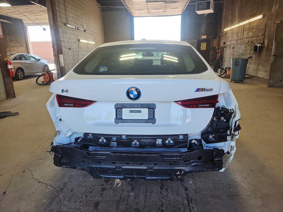 2025 Bmw I4 მანქანა იყიდება აუქციონზე, vin: WBY33HD06SFU48237, აუქციონის ნომერი: 54698356
