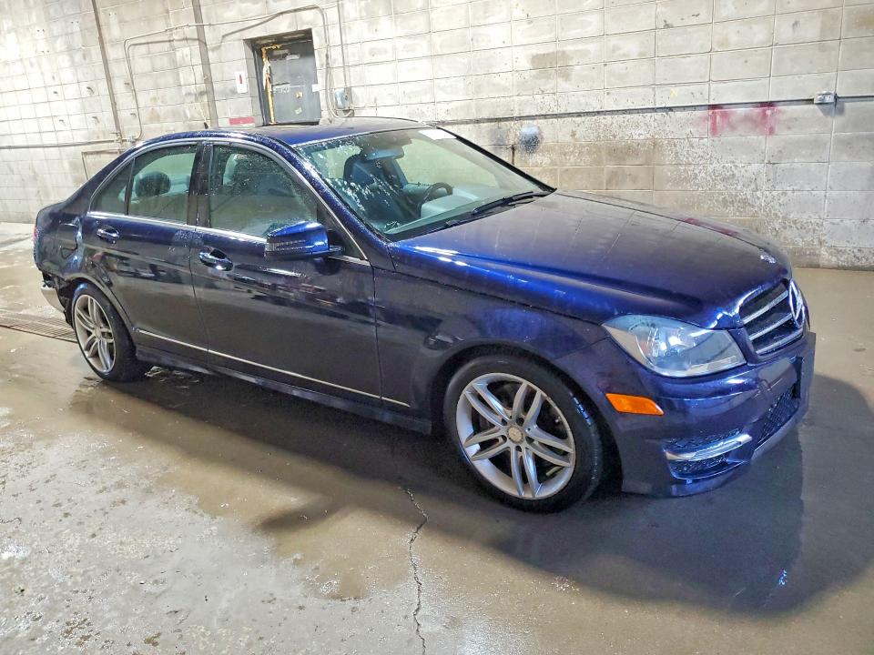Продажа на аукционе авто 2014 Mercedes-benz C, vin: WDDGF8AB6EA930827, номер лота: 53353596
